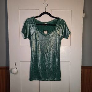 BKE NWT Teal Metallic Lace Short Sleeve Tshirt SMALL